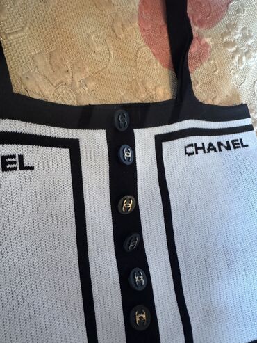 Uşaq geyimi və ayaqqabıları: Chanel kofta 1 dəfə geyilib Crop kimi geyilir M razmer