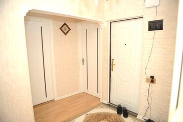 Köhnə tikili: Bakı, Yeni Günəşli Massiv A, 4 otaqlı, Köhnə tikili, m. Xalqlar Dostluğu, 90 kv. m — 9