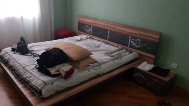 Uzunmüddətli kirayə mənzillər: Elimlər metrosuna yaxin 9 mertebeli binanın 8-ci mərtəbəsində — 9