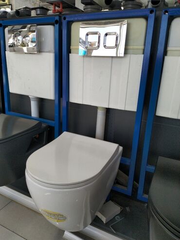 su turbaları: Gizli gömülü su bakı və asma unitaz komplekti - Divara quraşdırılan