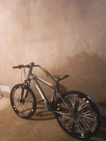 Lixiang: Dağ velosipedi Saft, 26"