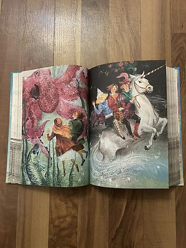 сцены: Книга «Всё о Мэри Поппинс» — Памела Трэверс. - Формат: крупный — 2