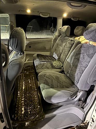 Toyota: Toyota Estima: 2000 г., 3 л, Автомат, Газ, Минивэн — 7