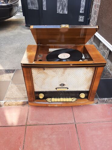 мсо 1 по русскому языку 4 класс баку: Retro radiola (vinil patefon + lampalı radio) - Korpus: cilalı taxta