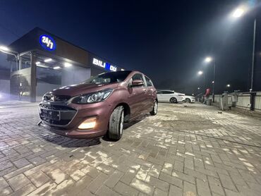Chevrolet: Chevrolet Spark: 2018 г., 1 л, Автомат, Бензин, Хэтчбэк — 2