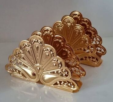 gold house: 2 ədəd-17 azn.Türkiyənin çox keyfiyyətli süfrəyə yaraşığ verən qızılı