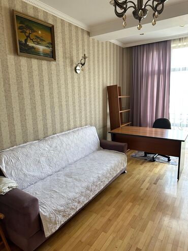 Долгосрочная аренда квартир: 3 комнаты, Агентство недвижимости — 22