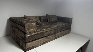 столы и стулья для кухни: Раскладной диван, Новый