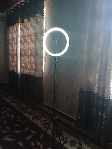 50: Кольцевая LED‑лампа с регулируемой стойкой-триподом - Диаметр кольца — 3