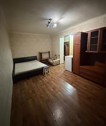 1 комната, 30 м², БГУ Хрущевка, 3 этаж at lalafo.kg 1 комната, 30 м², БГУ Хрущевка, 3 этаж