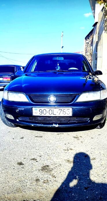 bina az qusarda kiraye evler: Opel Vectra: 2 l | 1995 il | 120000 km Sedan