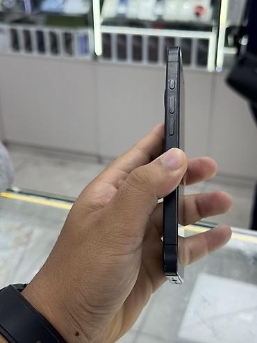 apple 13 pro max: IPhone 15 Pro, Б/у, 1 ТБ, Black Titanium, Зарядное устройство, Защитное стекло, Чехол, 89 % — 5