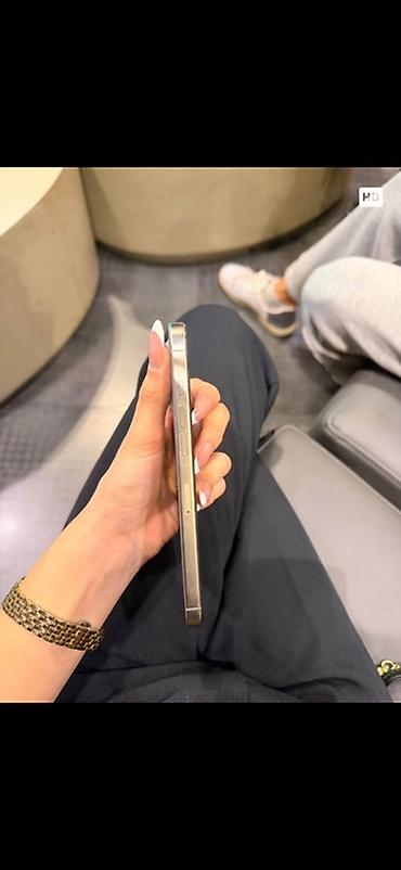 Уюлдук телефондор жана аксессуарлар: IPhone 16 Pro Max, Колдонулган, 256 ГБ, Күмүш, Кабель, 93 % — 4