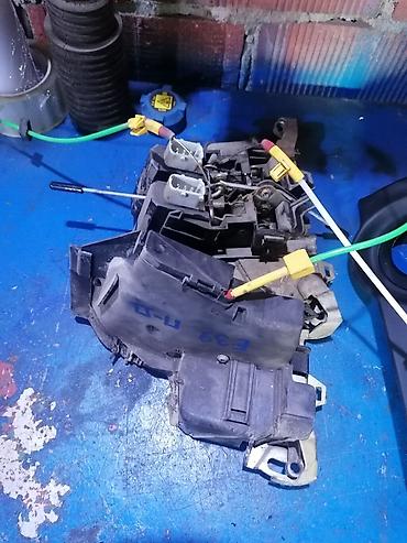 manuel auto: Brave e39 – nabavka novih delova za sve tipove vozila Specijalizovani — 1