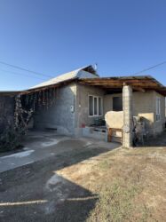 продаю дом в селе сосновка: Дом, 100 м², 3 комнаты, Агентство недвижимости, Косметический ремонт