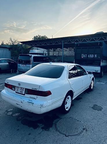 Toyota: Toyota Camry: 2001 г., 2.2 л, Автомат, Бензин, Седан — 2