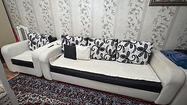 сексуальный диван: Комплект мягкой мебели, Б/у, Самовывоз, цвет - Белый — 1