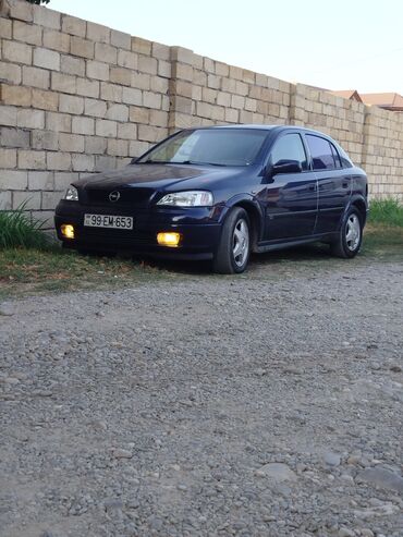 yarim qosqu satılır: Opel Astra: 1.6 l | 1999 il 619760 km Hetçbek