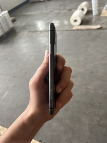 Apple iPhone: IPhone 11, 128 GB, Black Titanium, Face ID