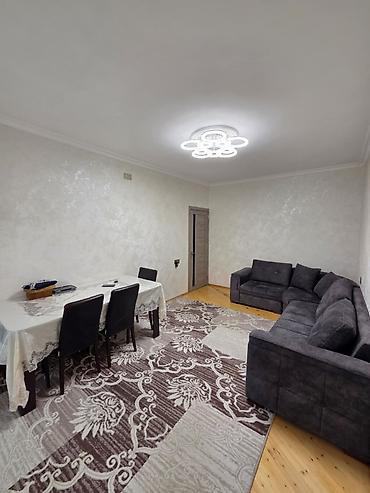 Mənzillər: Bakı, Yeni Yasamal, 4 otaqlı, Köhnə tikili, m. İnşaatçılar, 120 kv. m — 2