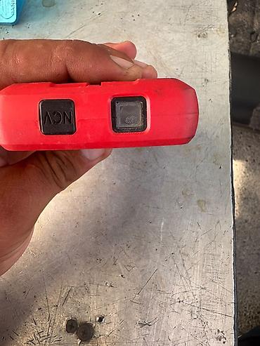 Multimetrlər və testerlər: UYGIAO 188F High-end Touch Smart Multimeter - Sensorli ekranlı ağıllı — 1