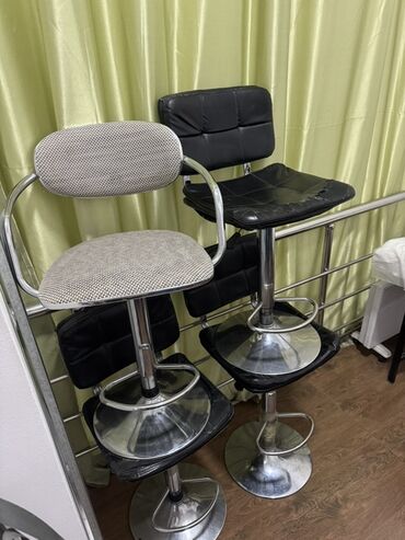 столик офисный: Барный стул, Другой материал at lalafo.kg столик офисный: Барный стул, Другой материал