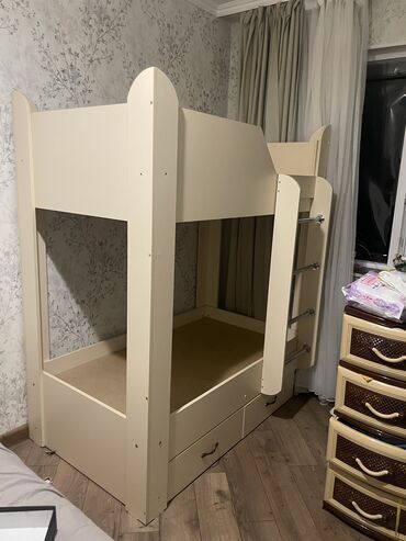 мебель в ванную на заказ: Двухъярусная кровать, Для девочки, Для мальчика, Б/у