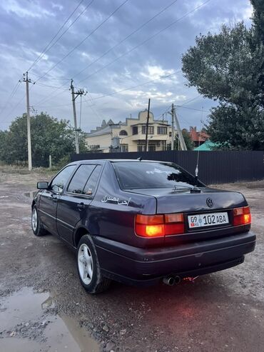 бу шины в оше: Volkswagen Vento: 1993 г., 1.8 л, Механика, Бензин, Седан