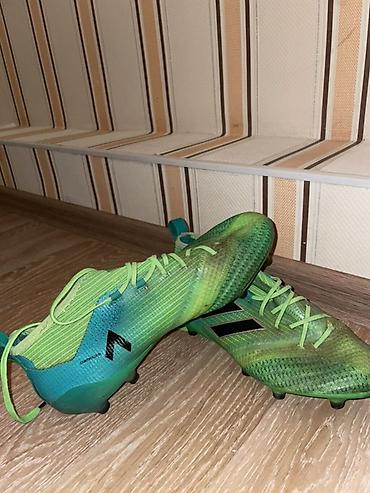 Adidas futbol butsası – ştutslu (FG) model - Brend: Adidas - Seri: Üç