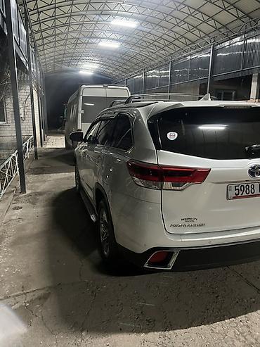 Toyota: Toyota Highlander: 2019 г., 3.5 л, Вариатор, Гибрид, Кроссовер — 5