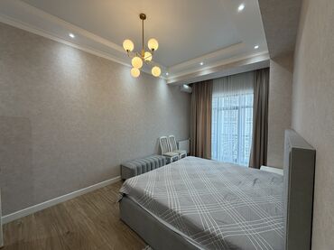 Долгосрочная аренда квартир: 3 комнаты, Агентство недвижимости, С мебелью полностью — 3