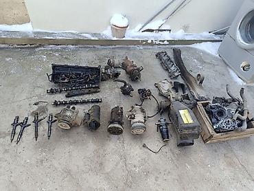 Другие детали для мотора: Разбор: комплект запчастей двигателя (дизель). На фото — набор — 2