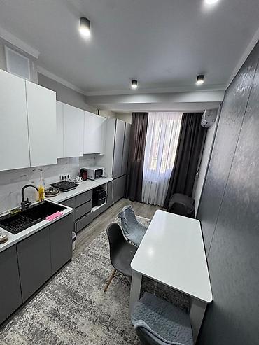1к: 1 комната, 37 м², Индивидуалка, 2 этаж, Дизайнерский ремонт — 3
