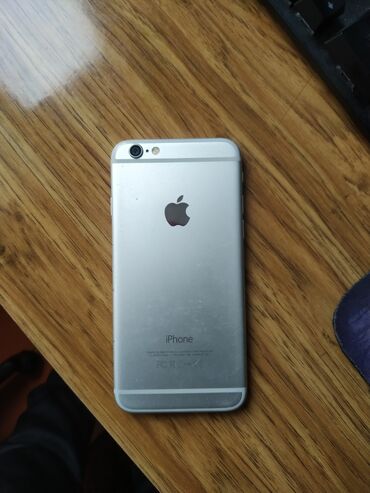 Apple iPhone: IPhone 6, Б/у, 64 ГБ, Серебристый, Кабель