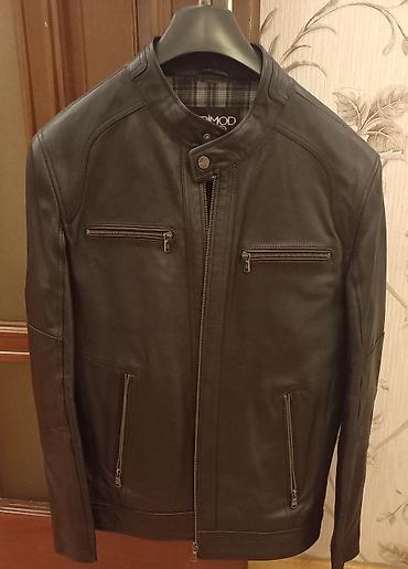 - Rəng: qara - Stil: motosiklet/klassik “biker” kəsim, düz siluet - lalafo.az -da - Rəng: qara - Stil: motosiklet/klassik “biker” kəsim, düz siluet -