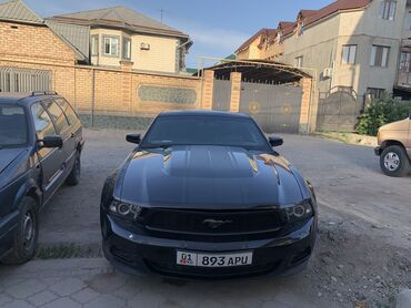 Ford: Ford Mustang: 2012 г., 3.7 л, Автомат, Бензин, Купе
