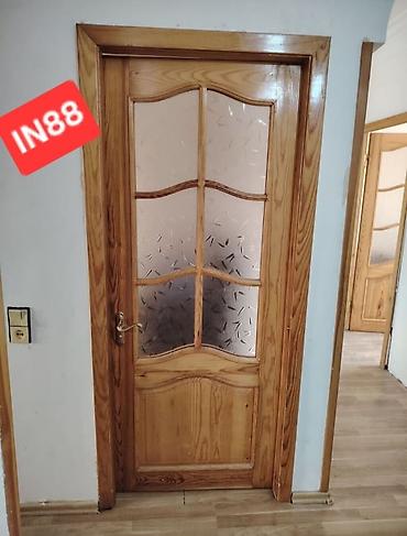 xrustal qab: 7 eded otaq qapilari her biri satilir 50 manata.Ölcüleri 2,05/0,90 — 1