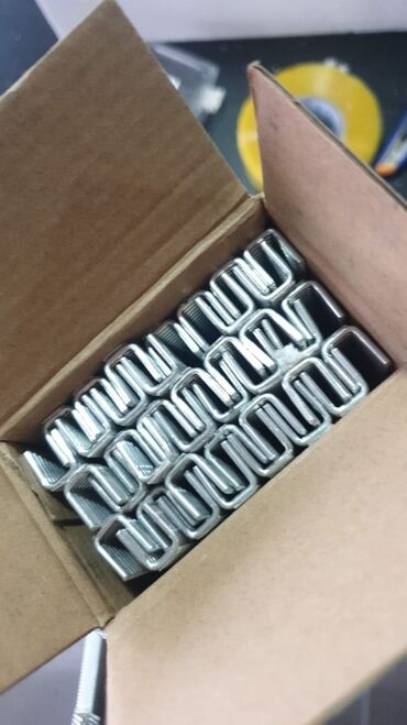 Kolbasa, sosiska aparatları: Kolbasa, toyuq paketləri, meyvə- tərəvəz setkası ağzını bağlamaq üçün — 10