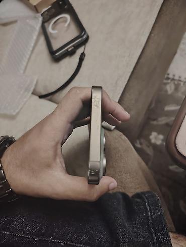 Mobil telefonlar: IPhone 16 Pro Max, 256 GB, Qızılı, Simsiz şarj — 3
