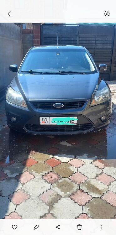 Ford: Ford Focus: 2010 г., 2 л, Автомат, Бензин, Седан