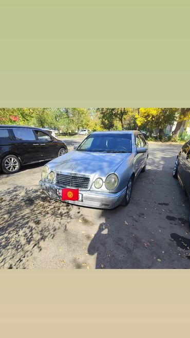 качалка сиденье на спринтер: Mercedes-Benz : 1999 г., 3.2 л, Автомат, Бензин, Седан