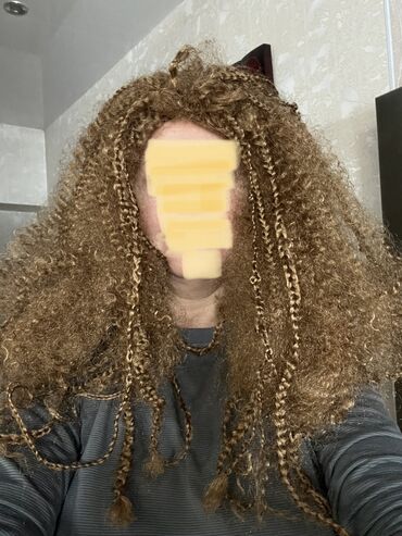 Карнавальные костюмы: Парики для Новогодних праздников и разных торжеств- женские разных — 3