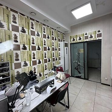 Продажа салонов красоты и кабинетов: Коммерческое помещение площадью 70.5 м² на первом этаже, расположенное — 8