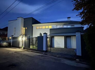 Продажа квартир: 350 м², 8 комнат, Бронированные двери
