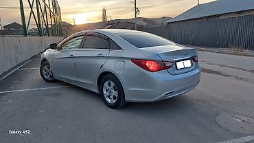 Hyundai: Hyundai Sonata: 2012 г., 2 л, Газ — 11