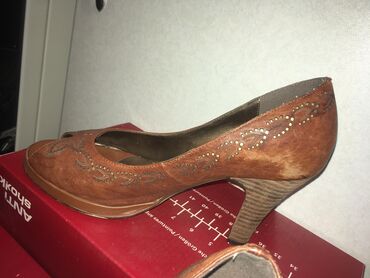 Туфли: Кожаные стильные туфли (Корея) Открытый Носок. Размер на 36,5-37,5 at lalafo.kg — 9 Туфли: Кожаные стильные туфли (Корея) Открытый Носок. Размер на 36,5-37,5 — 9