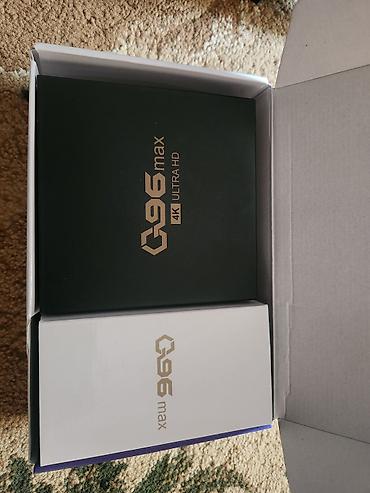 живой секции видео: ТВ-приставка Q96 Max 4K Ultra HD (Android TV) - Разрешение: поддержка — 3
