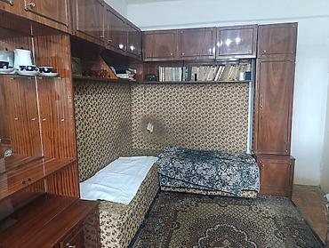 silver kitchen: Стенка-шкаф, Тип стенки-шкафа: Модульная, Для зала, Б/у, Особенности: Для хранения посуды — 2