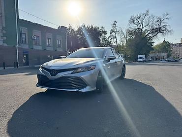 Toyota: Toyota Camry: 2018 г., 2.5 л, Автомат, Бензин, Седан — 2