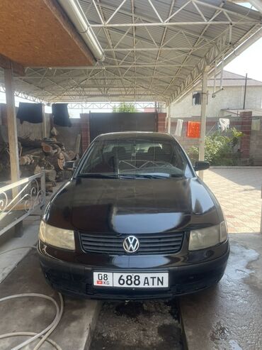 volkswagen 4: Volkswagen Passat: 1999 г., 1.8 л, Механика, Бензин, Седан